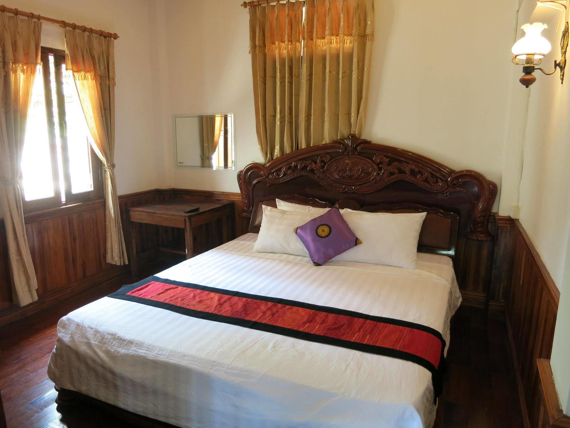 Namkhan Riverside Hotel Luang Prabang Esterno foto