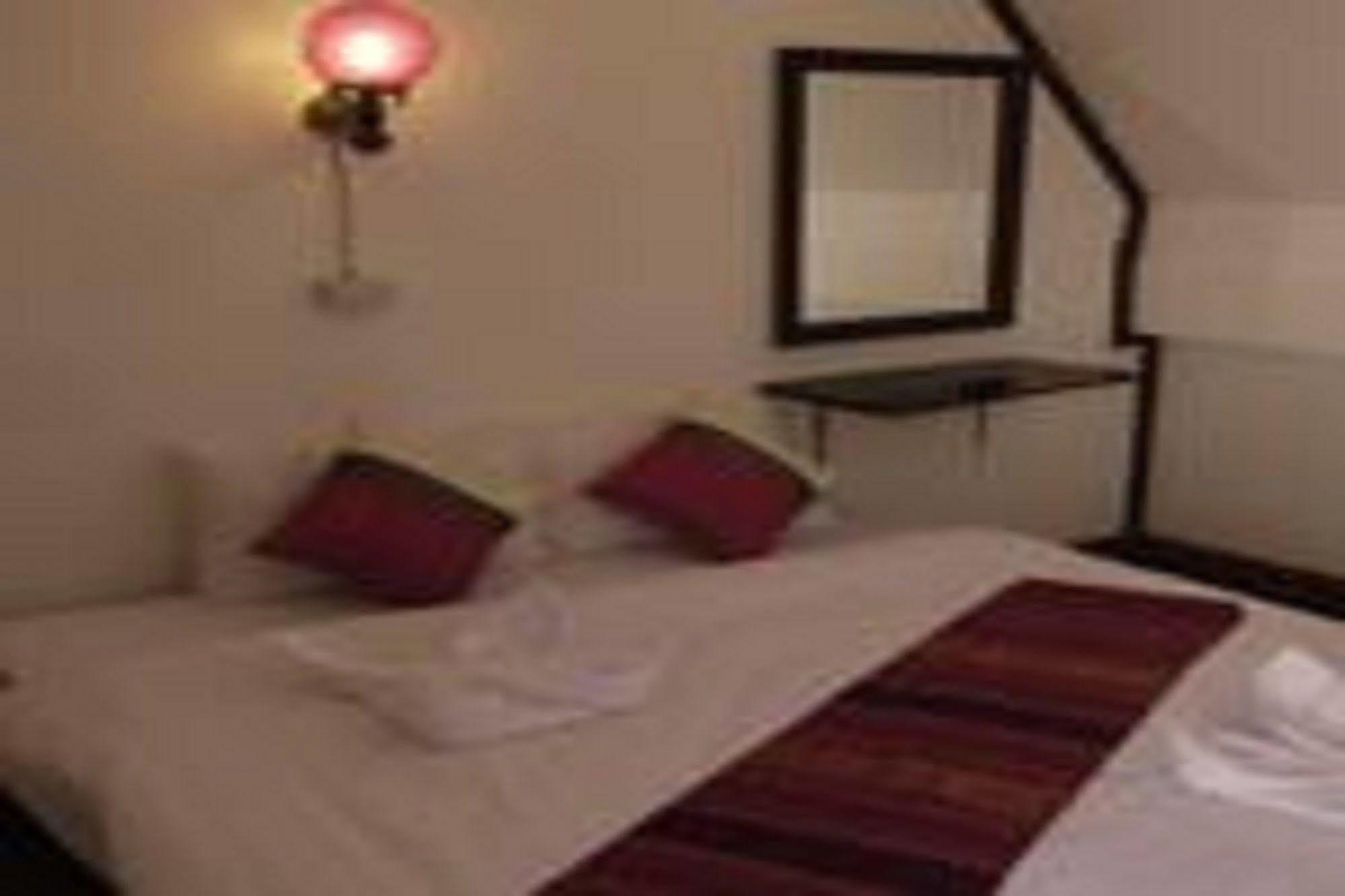 Namkhan Riverside Hotel Luang Prabang Esterno foto