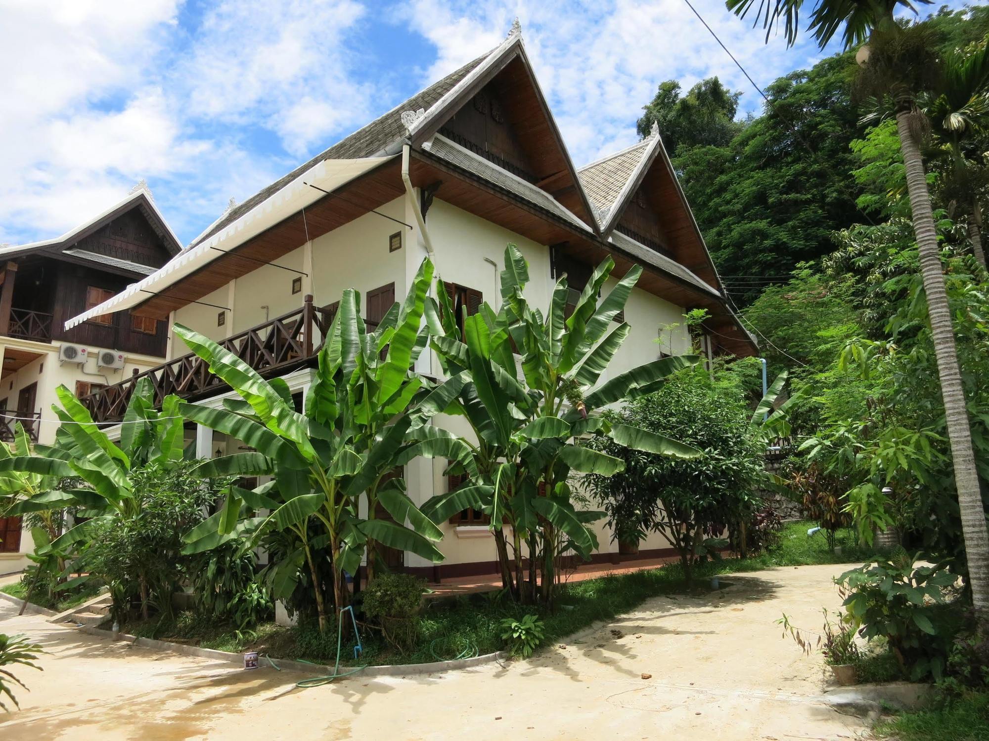 Namkhan Riverside Hotel Luang Prabang Esterno foto