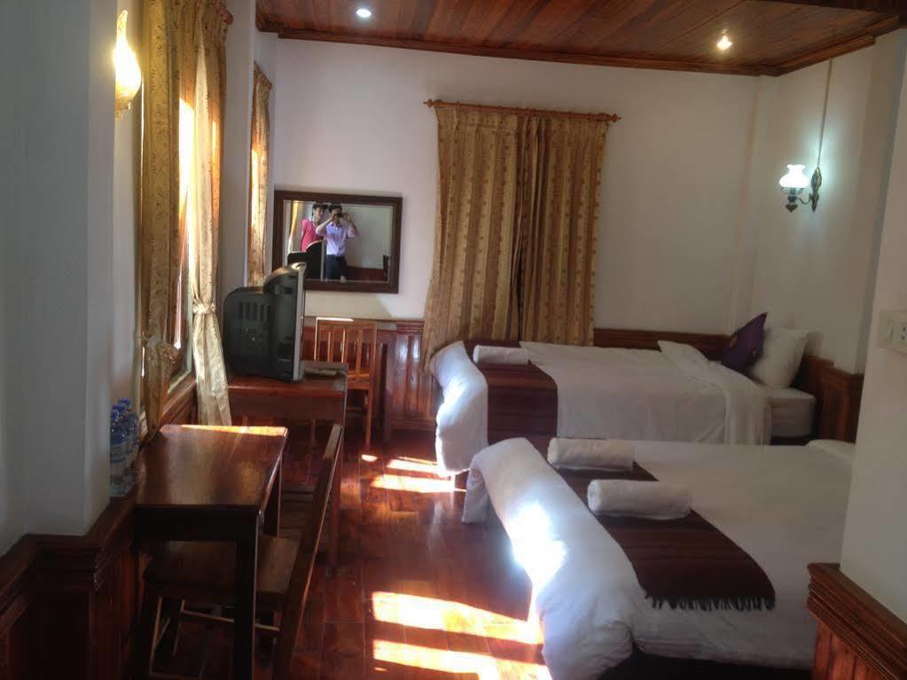 Namkhan Riverside Hotel Luang Prabang Esterno foto